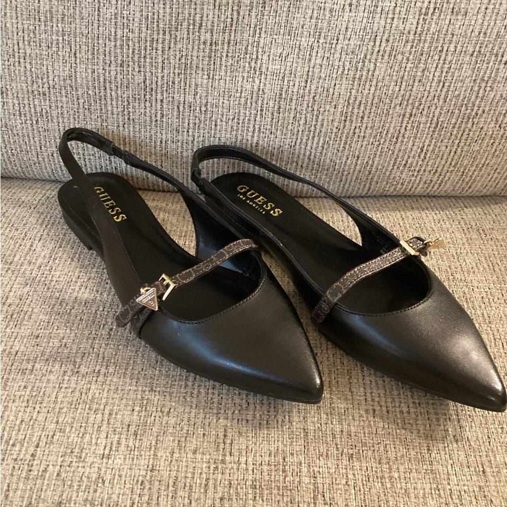 Guess Black Flats with Pointed Toe and Slingback Design